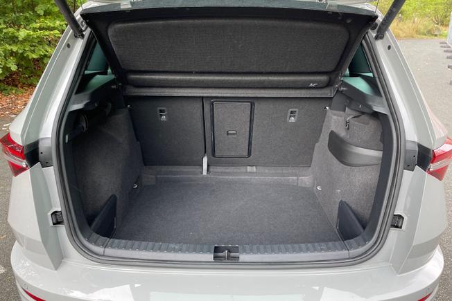 ŠKODA Karoq Photo 12