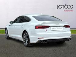 AUDI S5 Photo 3