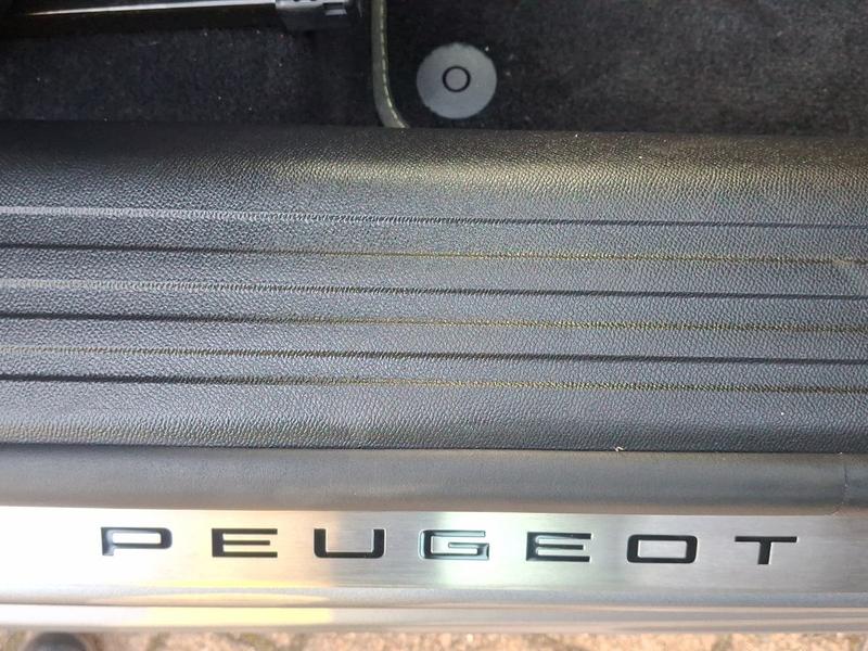 Used Peugeot 2008 KR25WGN 36