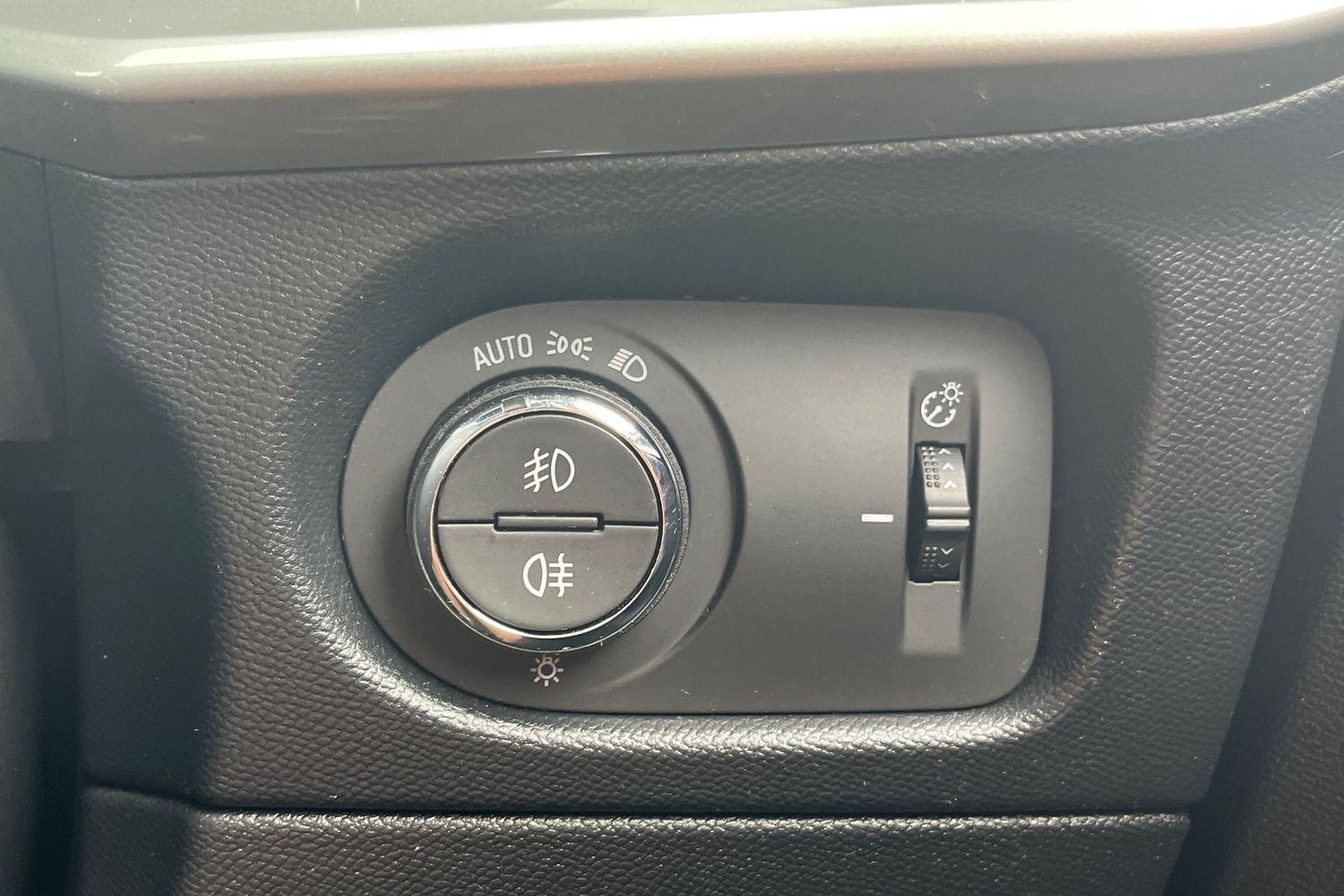 Vauxhall MOKKA Photo 37