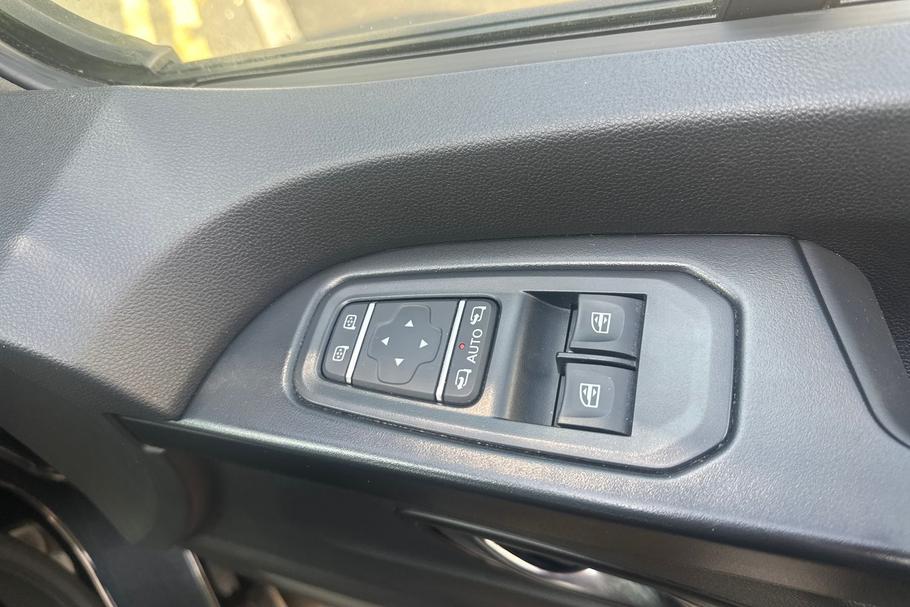 Used Renault TRAFIC MW25ZKZ 14