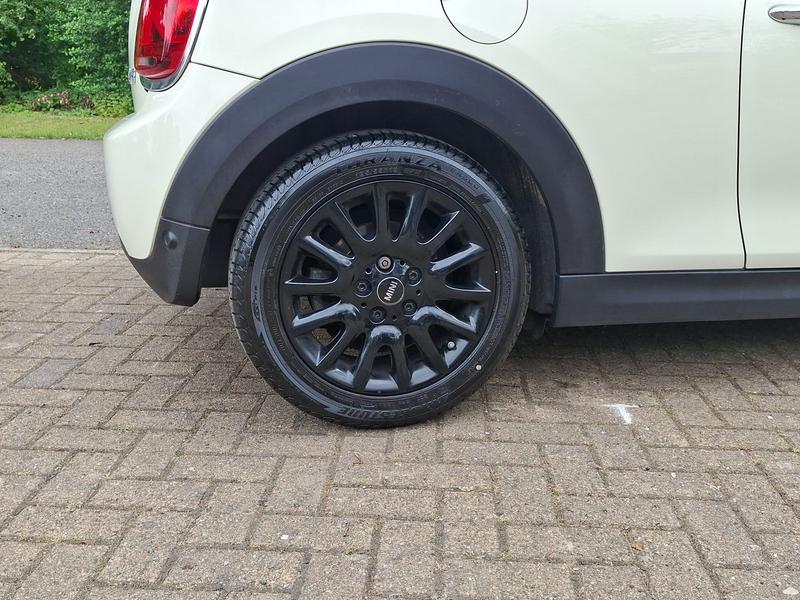 Used MINI Hatch SC18FSK 38
