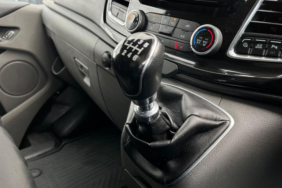 Used Ford TRANSIT CUSTOM KSZ4478 34