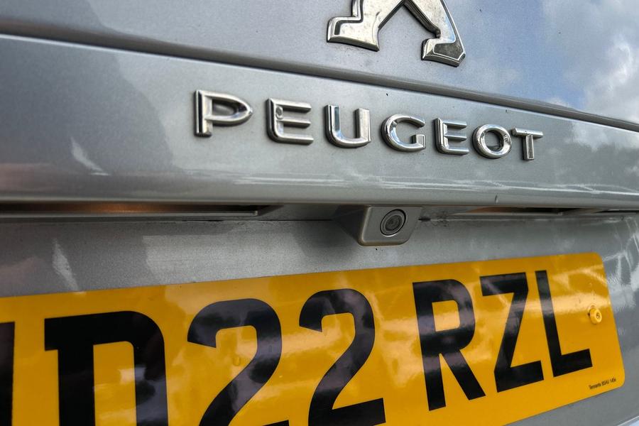 Peugeot TRAVELLER Photo autoimg-d5a26688b86cde9db65a42d8657932d178a6f9df.jpg