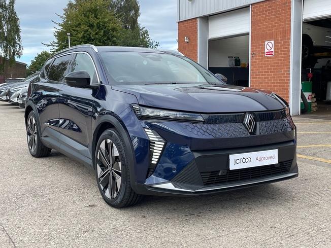 RENAULT Scenic E-Tech Photo 23