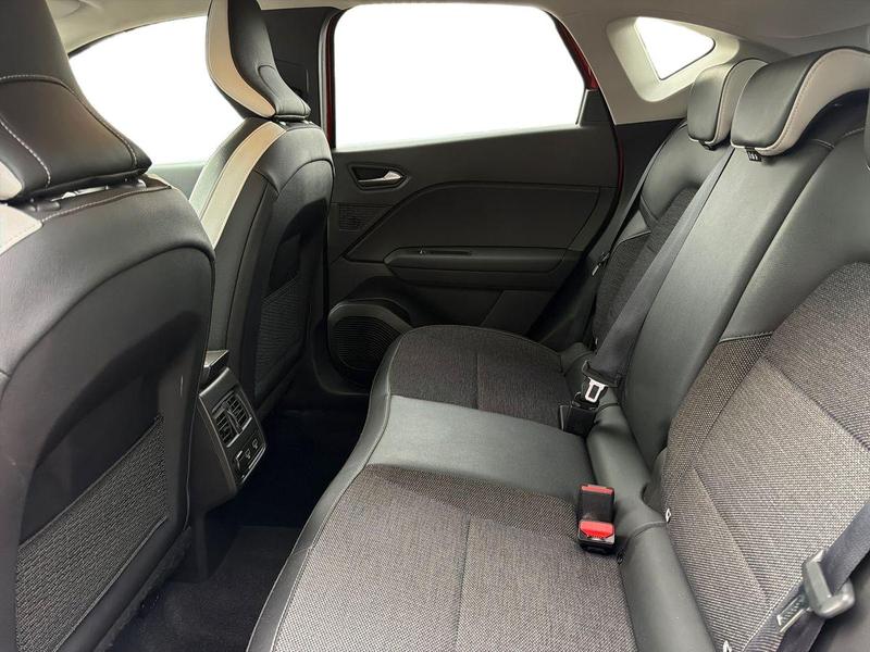 Used Renault Captur FL72VFH 17