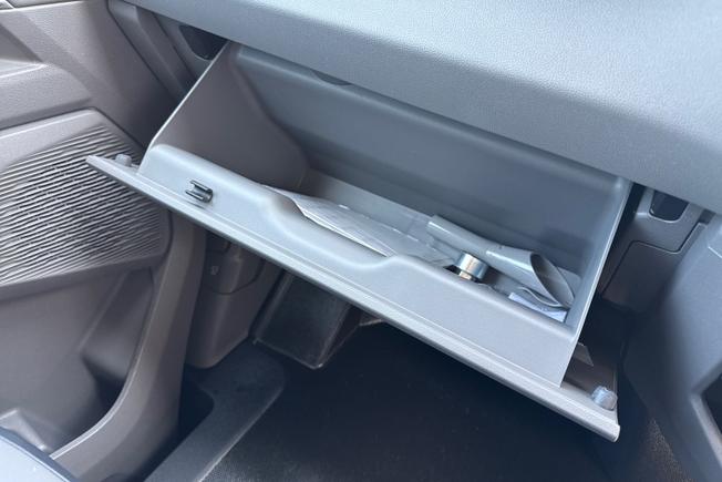 VOLKSWAGEN Transporter Photo 45