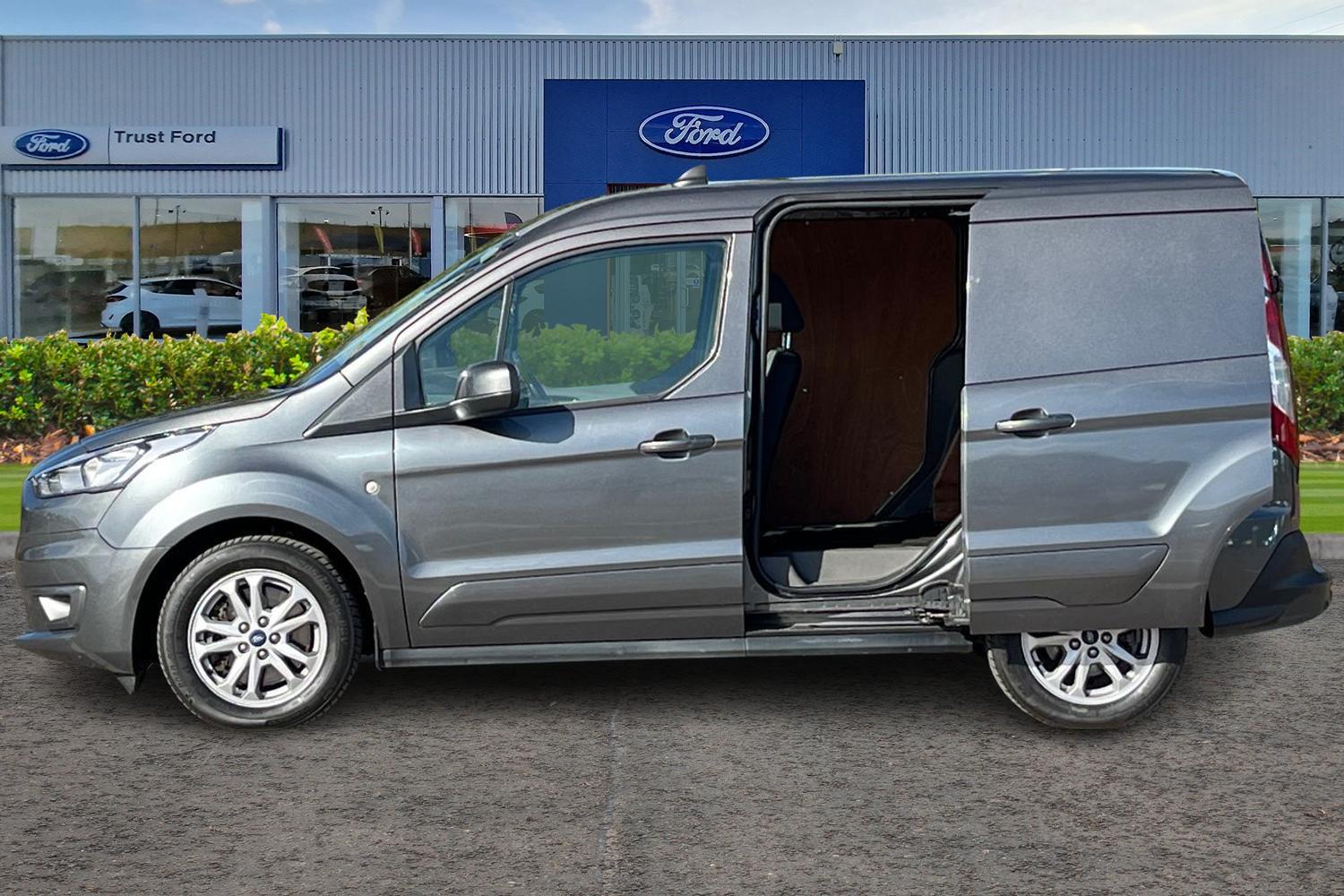 Ford TRANSIT CONNECT Photo 4