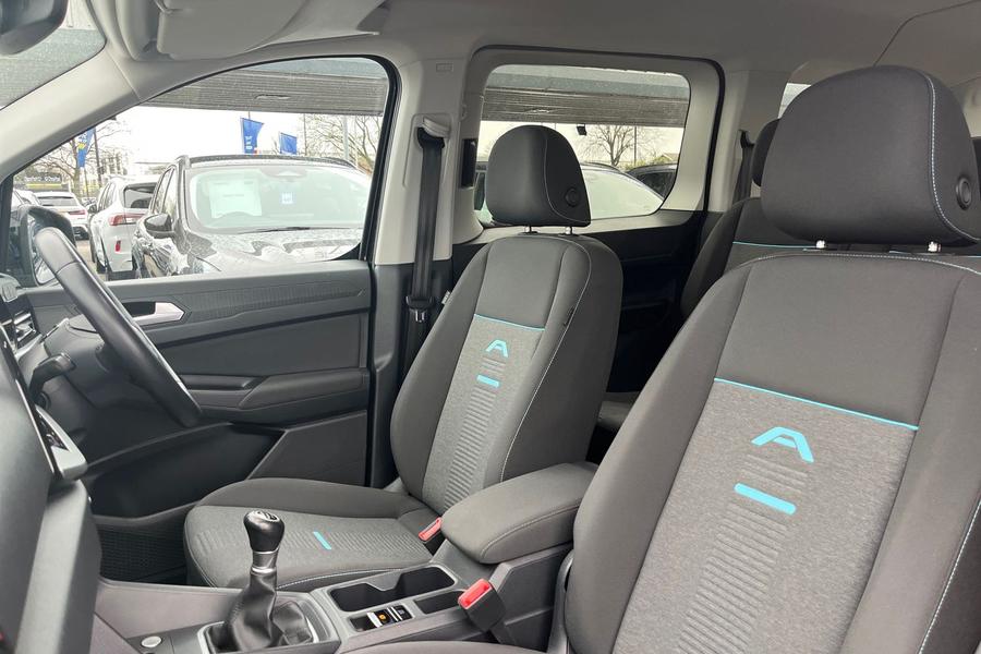 Ford TOURNEO CONNECT Photo autoimg-d5c46464b56045212473efd1c3c7bd2b703fa685.jpg