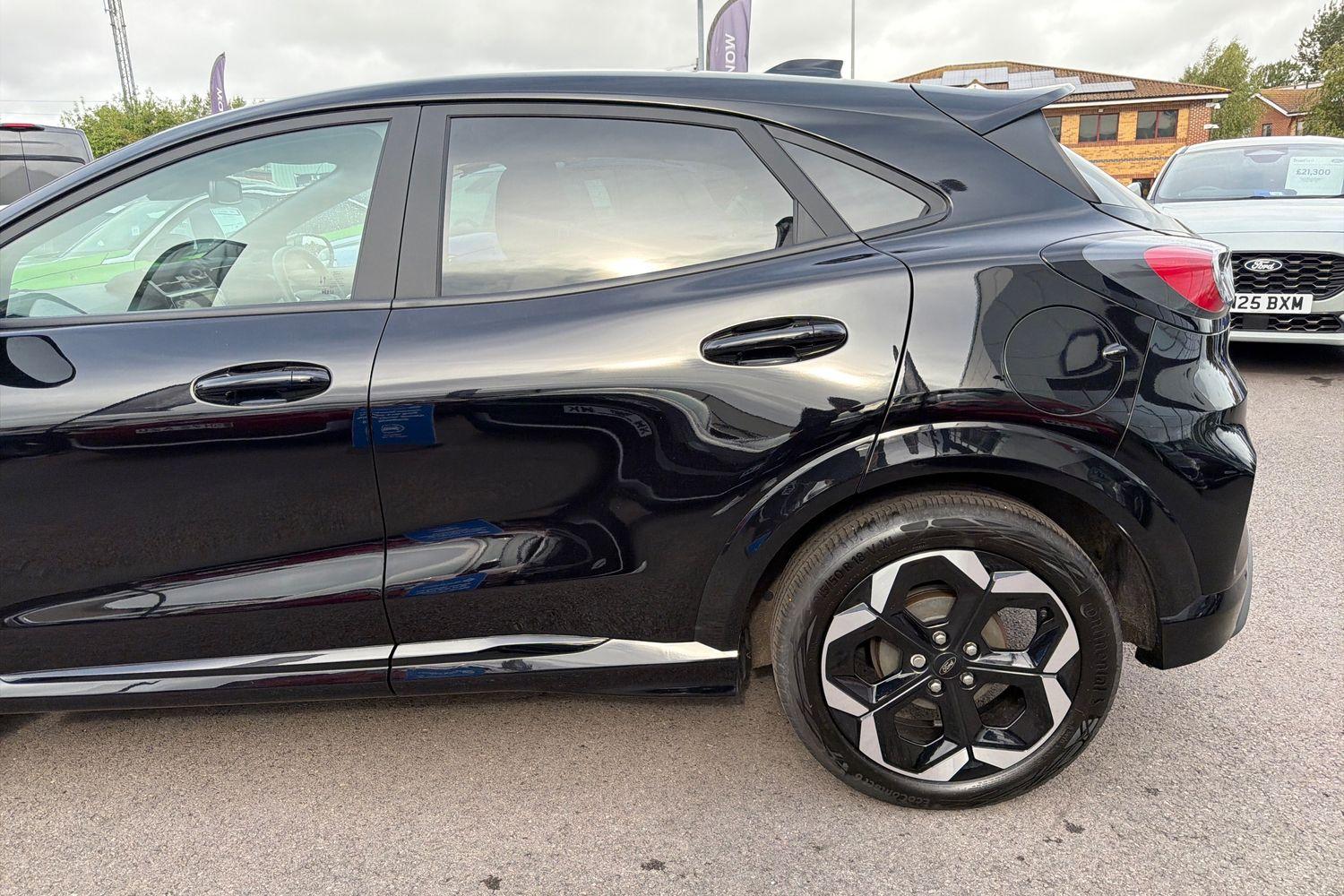 Ford Puma Photo 35