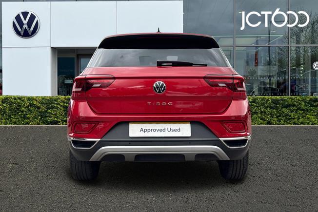 VOLKSWAGEN T-Roc Photo 7