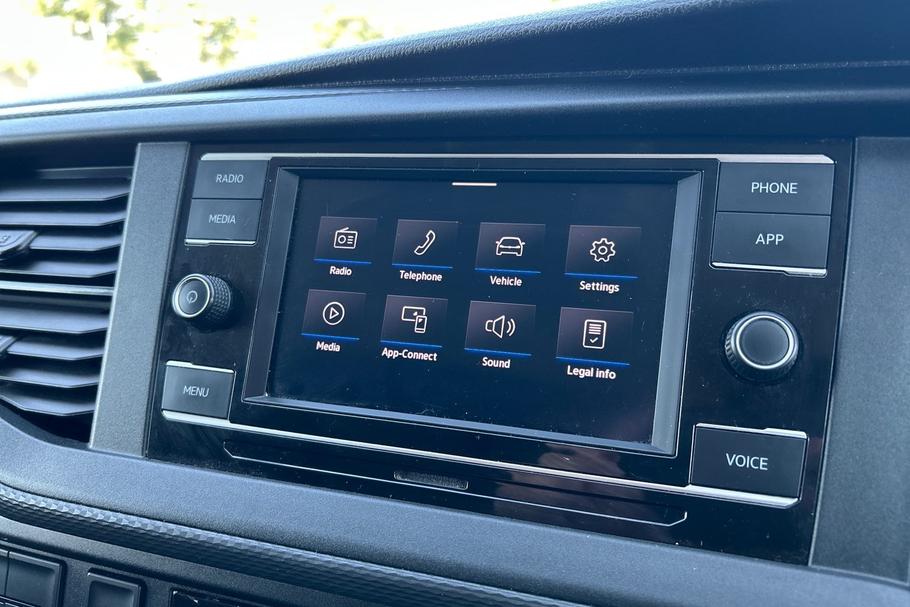 Used Volkswagen TRANSPORTER BL72OZN 19