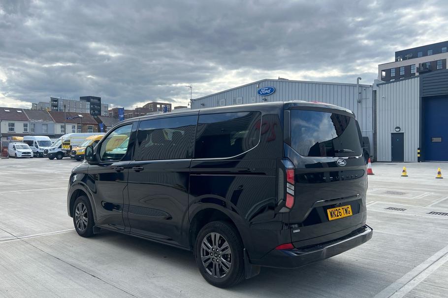 Used Ford TOURNEO CUSTOM WN26TWG 27