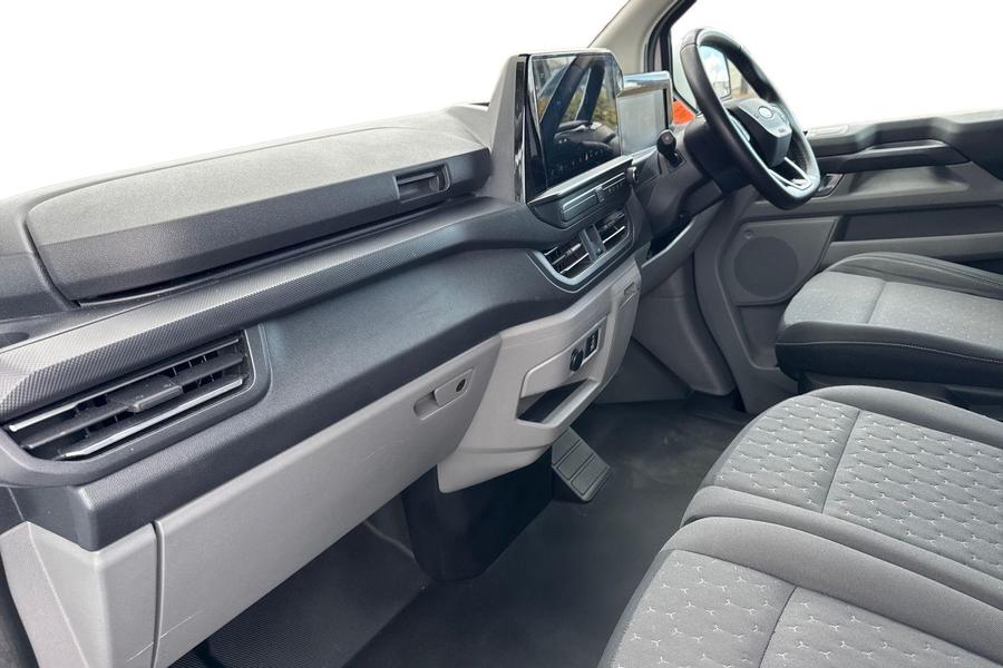 Ford TRANSIT CUSTOM Photo autoimg-d5c963eb5f1709531c26e7be6acd74a17abf062e.jpg