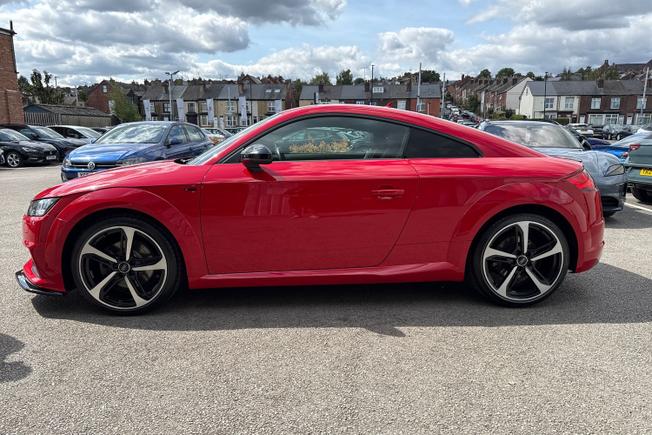AUDI TT Photo 25