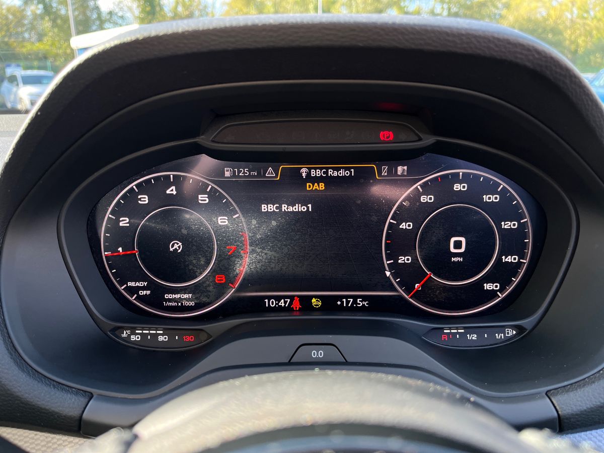 Audi Q2 Photo 41