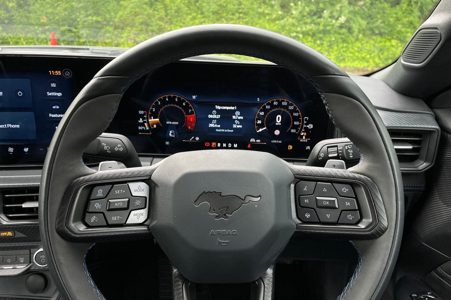 Ford Mustang Photo 11