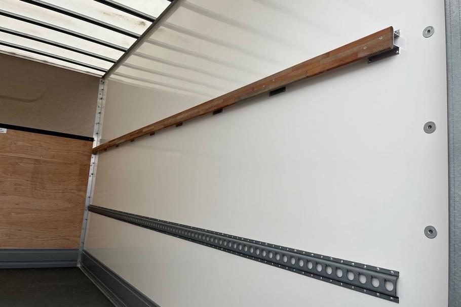 Used FORD TRANSIT EJ75MYK 33