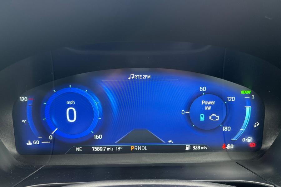 Ford KUGA Photo autoimg-d5debd97f260a7be8c6bf86f479c4698d49e0810.jpg