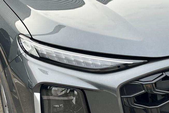 Audi Q3 Photo 19