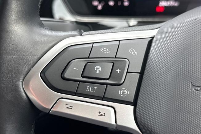 Volkswagen T-Cross Photo 16