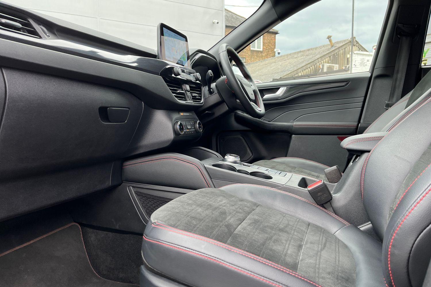 Ford KUGA Photo 17