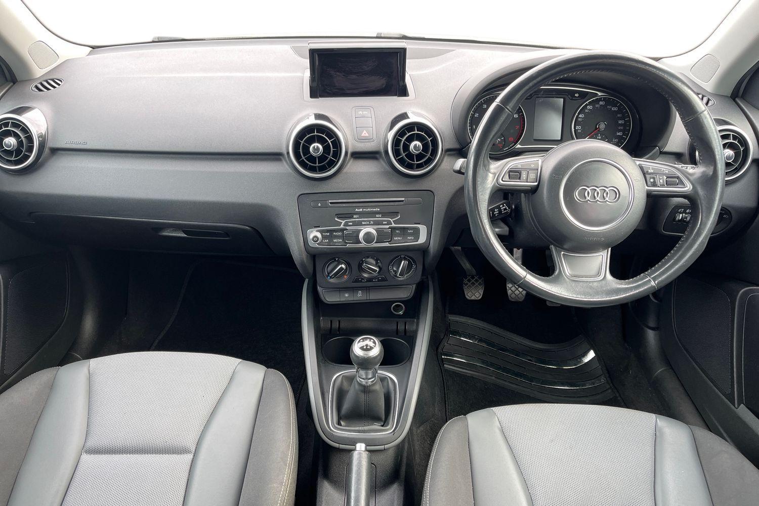 Audi A1 Photo 9