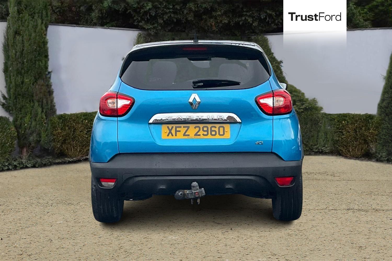 Renault CAPTUR Photo 6