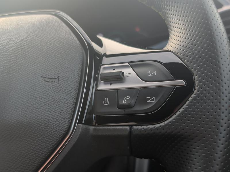 Used Peugeot 308 KJ73XXP 39