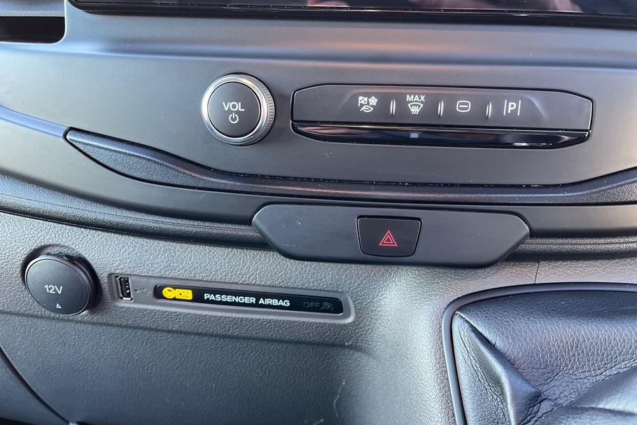 Used Ford TRANSIT 18