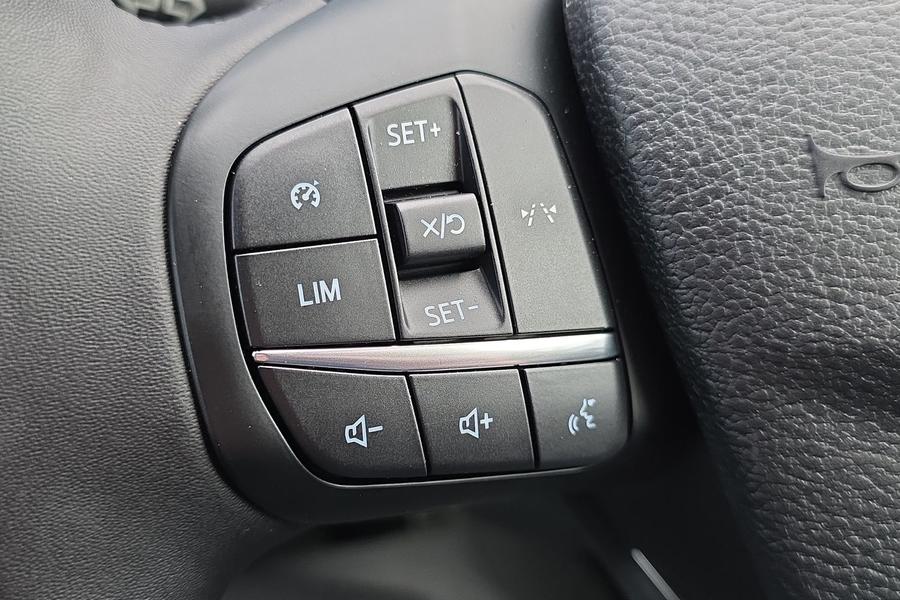 Ford E-TRANSIT Photo autoimg-d5f5c5961b208b906a0274f689454ba25596e9b3.jpg