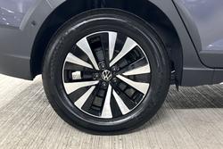 VOLKSWAGEN Taigo Photo 5