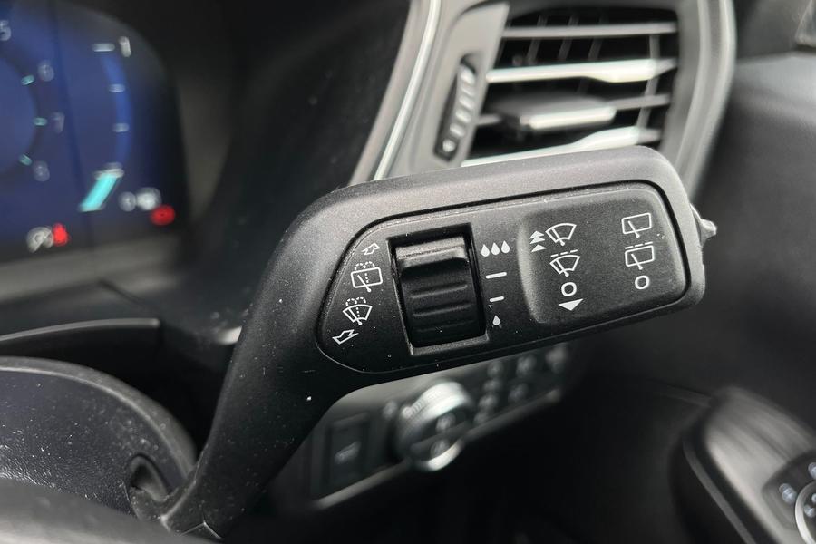 Ford Kuga Photo autoimg-d5fa7abf9443ef5bade7709d15186c4a84edc9c0.jpg