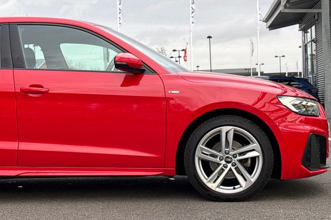 AUDI A1 Photo 25