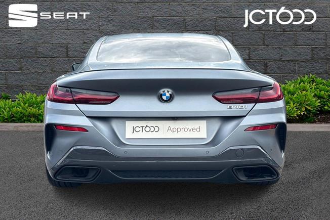 BMW 8 Series Photo 7