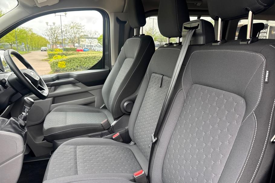 Used FORD TOURNEO CUSTOM YS25XNT 16