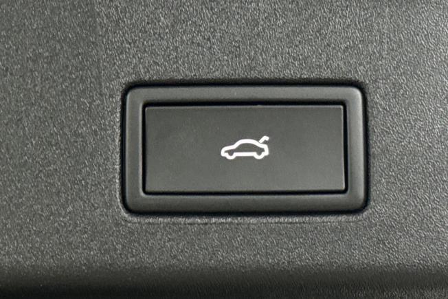 Volkswagen ID.4 Photo 32