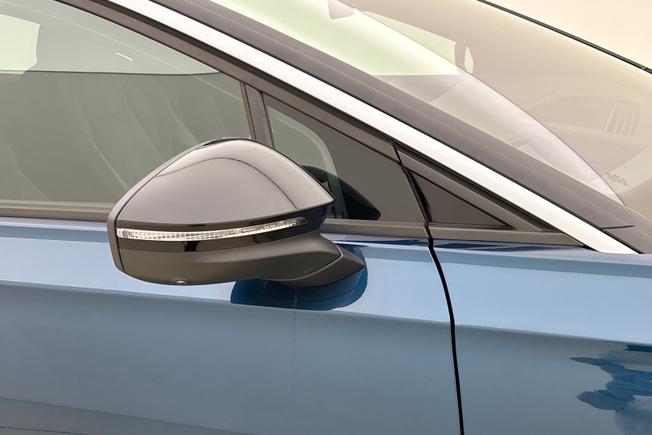 VOLKSWAGEN Id.7 Photo 20