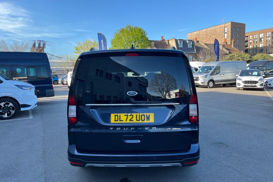 Ford TOURNEO CONNECT Photo autoimg-d61575bb2c249cb1e9d847ecccd4cbe56cd2ed70.jpg