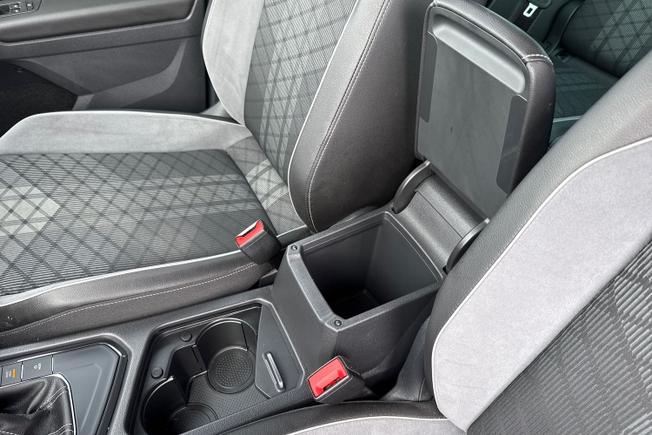 VOLKSWAGEN Tiguan Photo 47