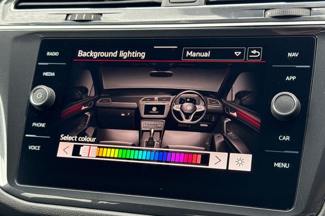 VOLKSWAGEN Tiguan Allspace Photo 41