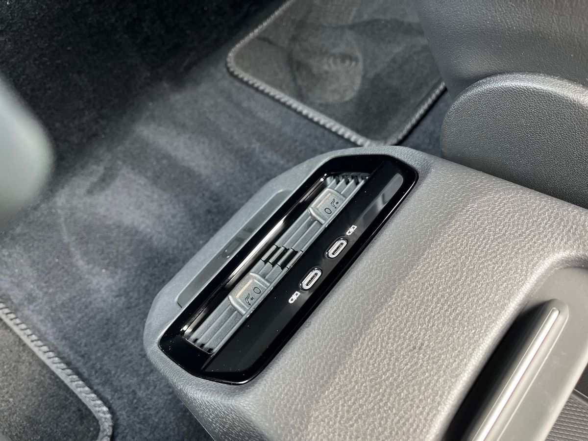 Volkswagen ID.4 Photo 38