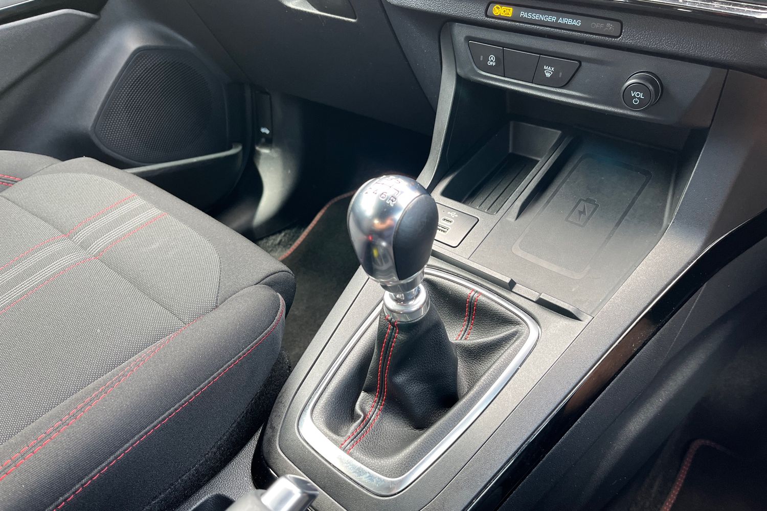 Ford PUMA Photo 26