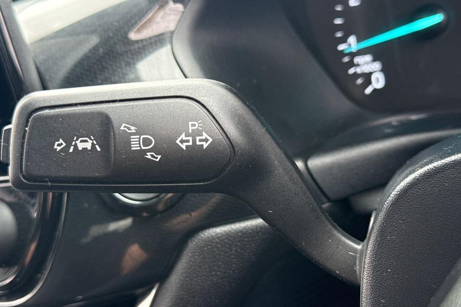 Ford FIESTA Photo autoimg-d62429e64b653943cb7bcc20fad7214db206a5f4.jpg