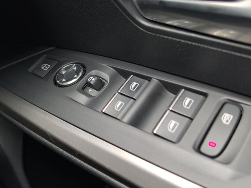 Used Peugeot 3008 KS25LFH 24