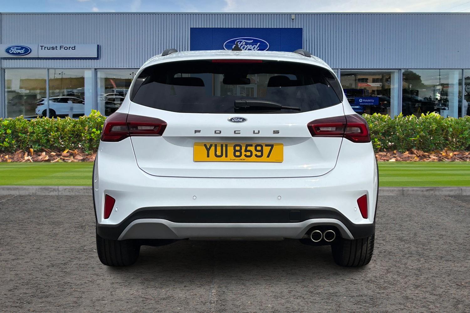Ford Focus Photo 6