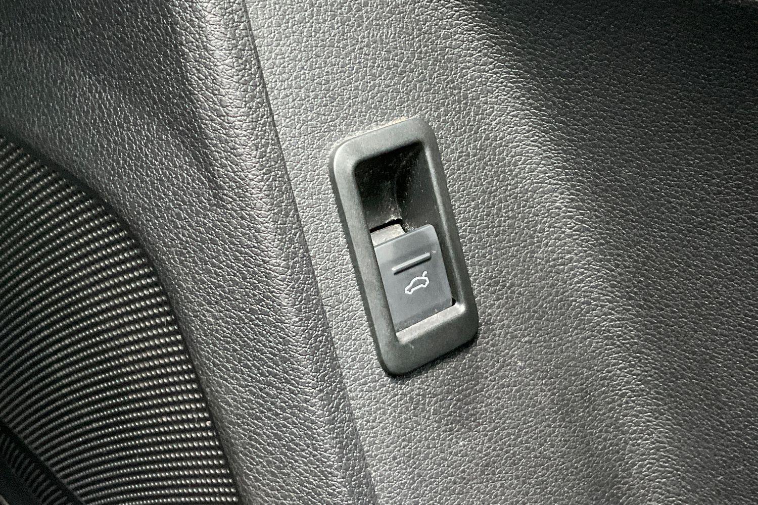 Audi Q3 Photo 32