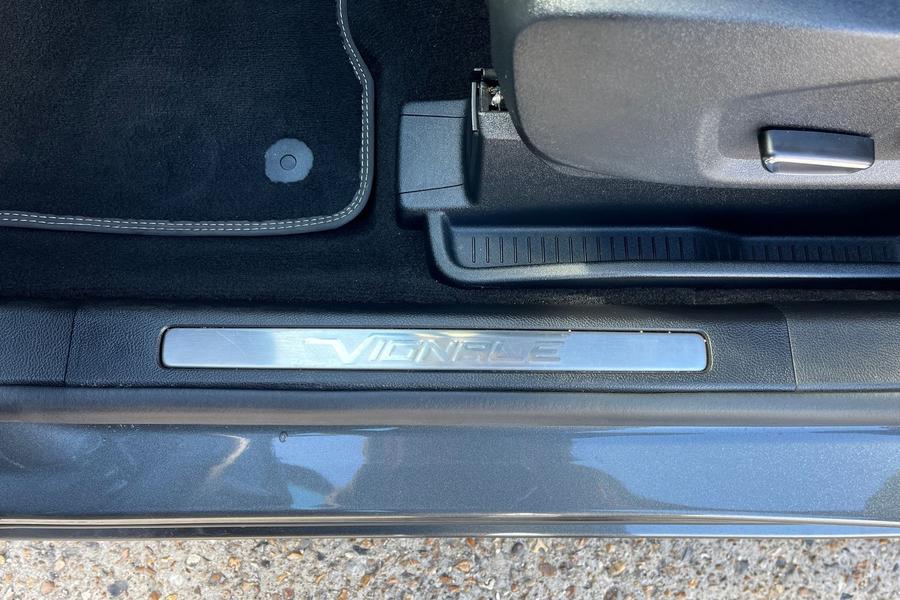Ford S-Max Photo autoimg-d631bee959029bd06aa6ed6d30772ec91c8b73fd.jpg