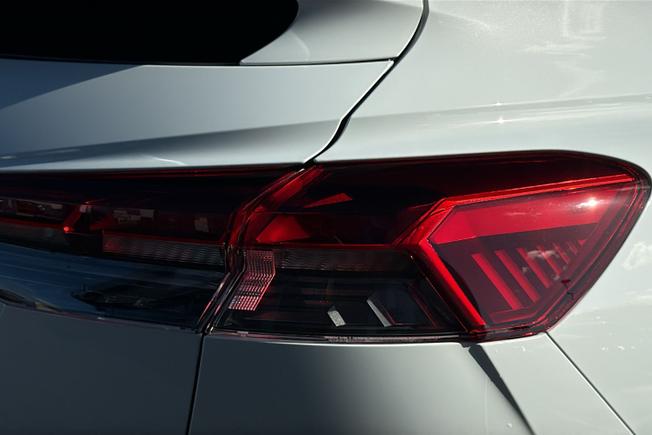 AUDI  Audi Q4 Sportback Photo 18
