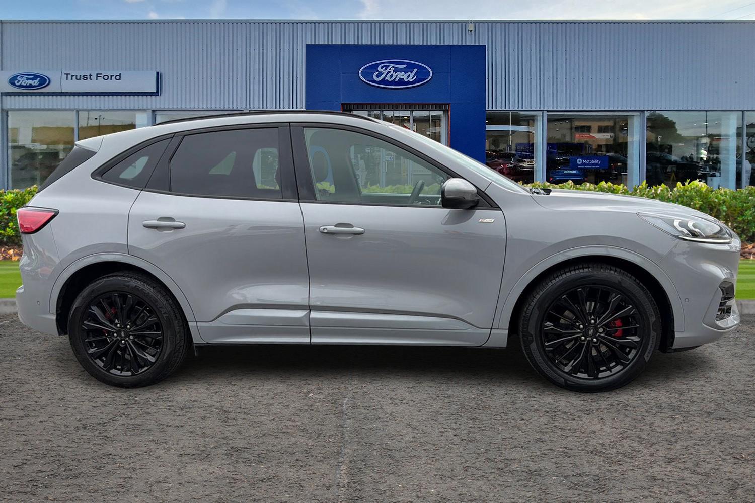 Ford Kuga Photo 2